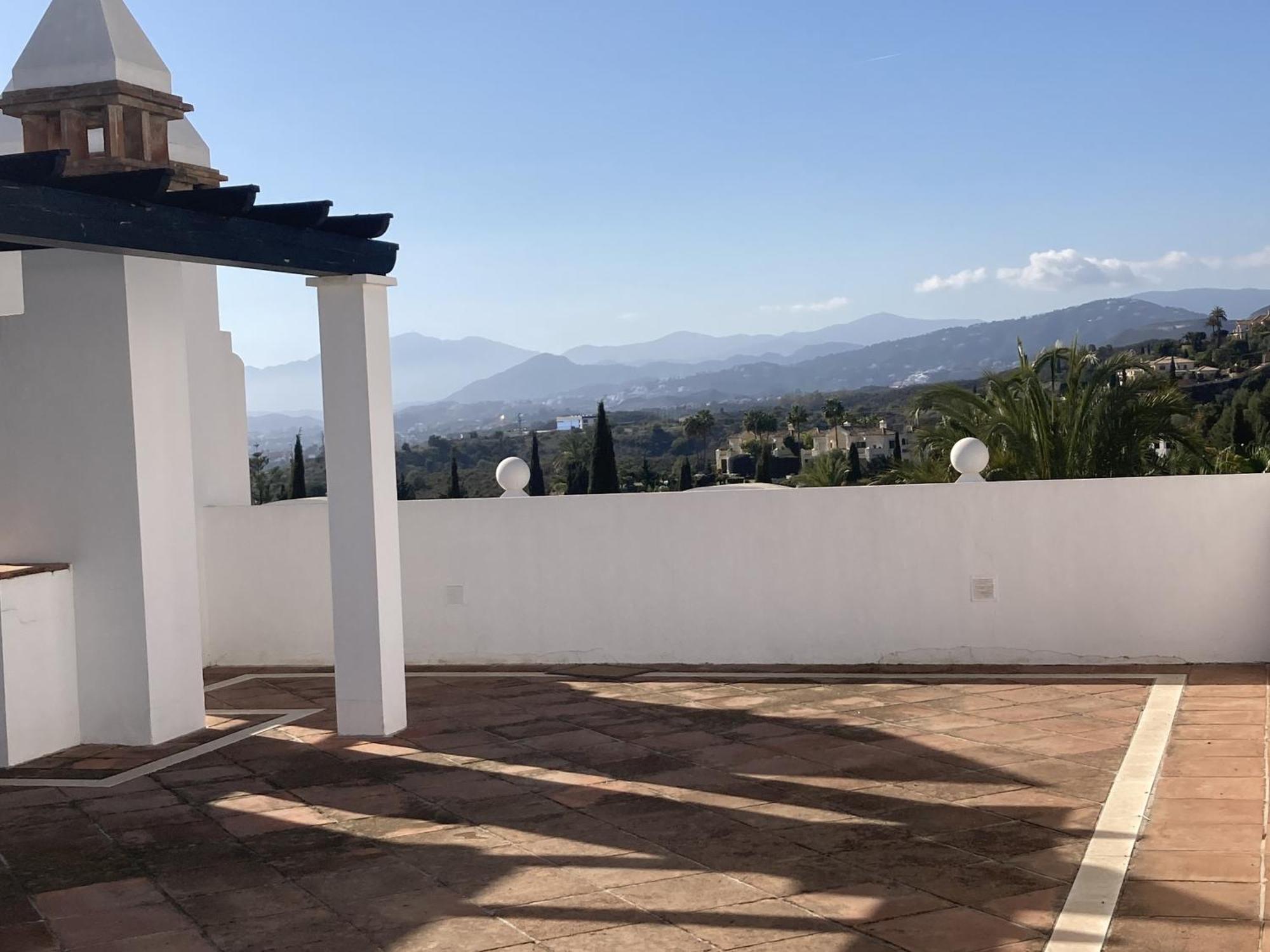 Apartment Duplex-penthouse With Stunning Panoramic View