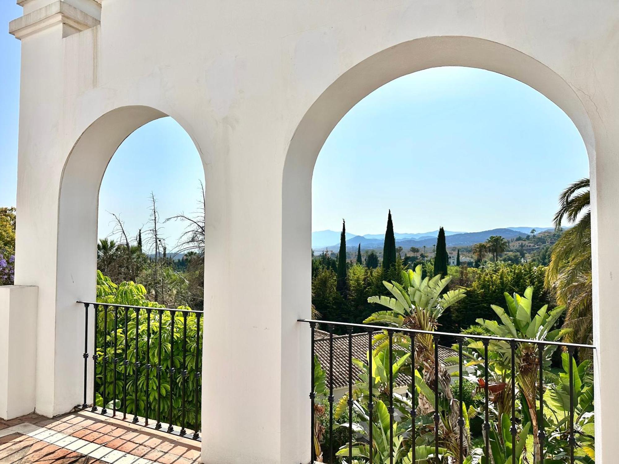 Duplex-penthouse With Stunning Panoramic View * Marbella