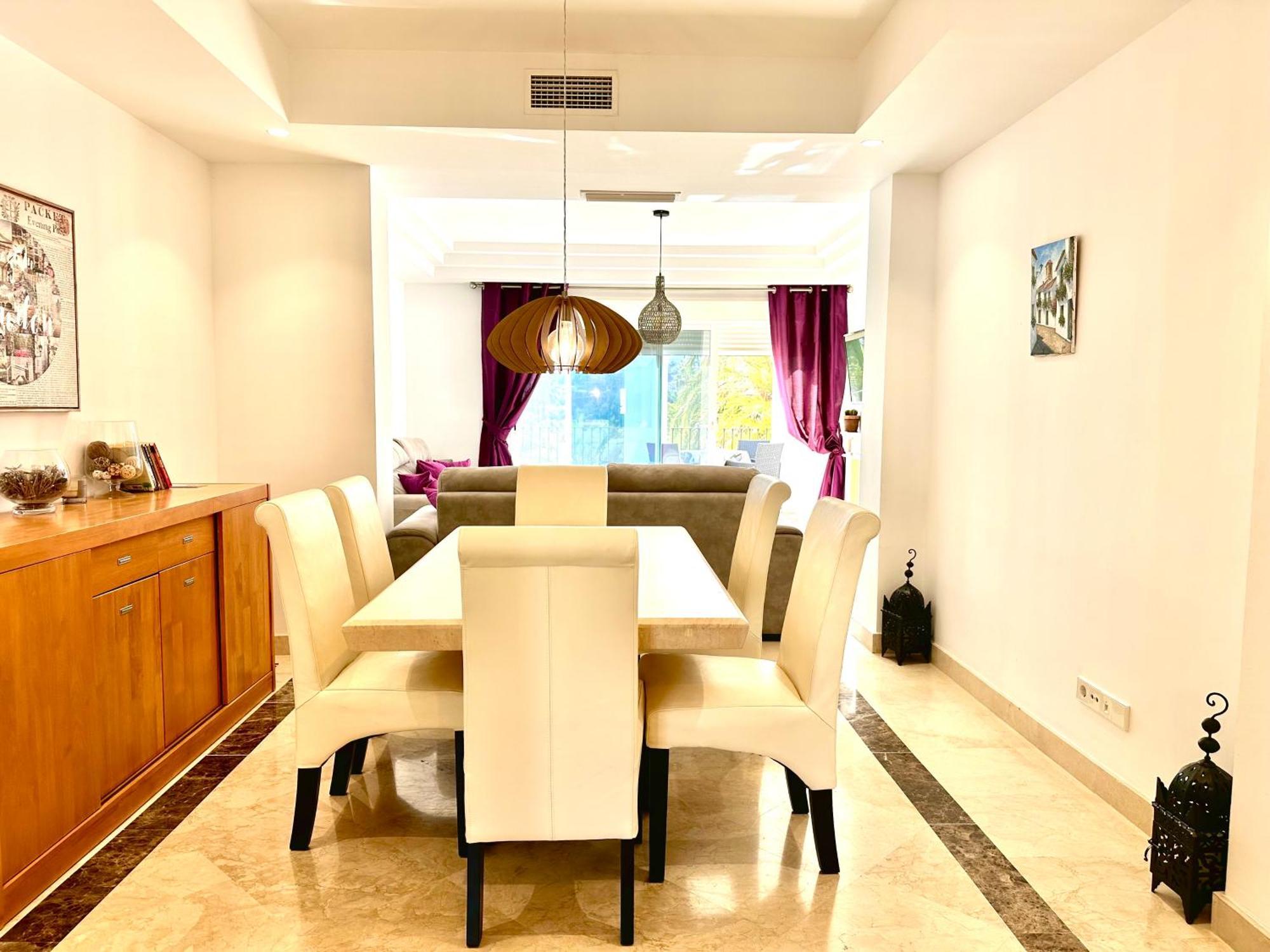 Apartment Duplex-penthouse With Stunning Panoramic View Marbella