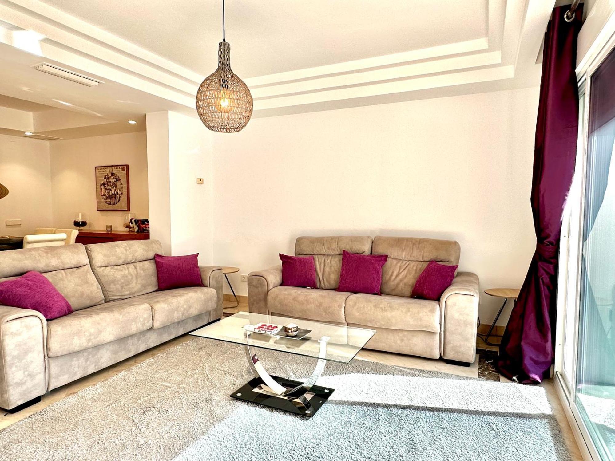 Apartment Duplex-penthouse With Stunning Panoramic View Marbella